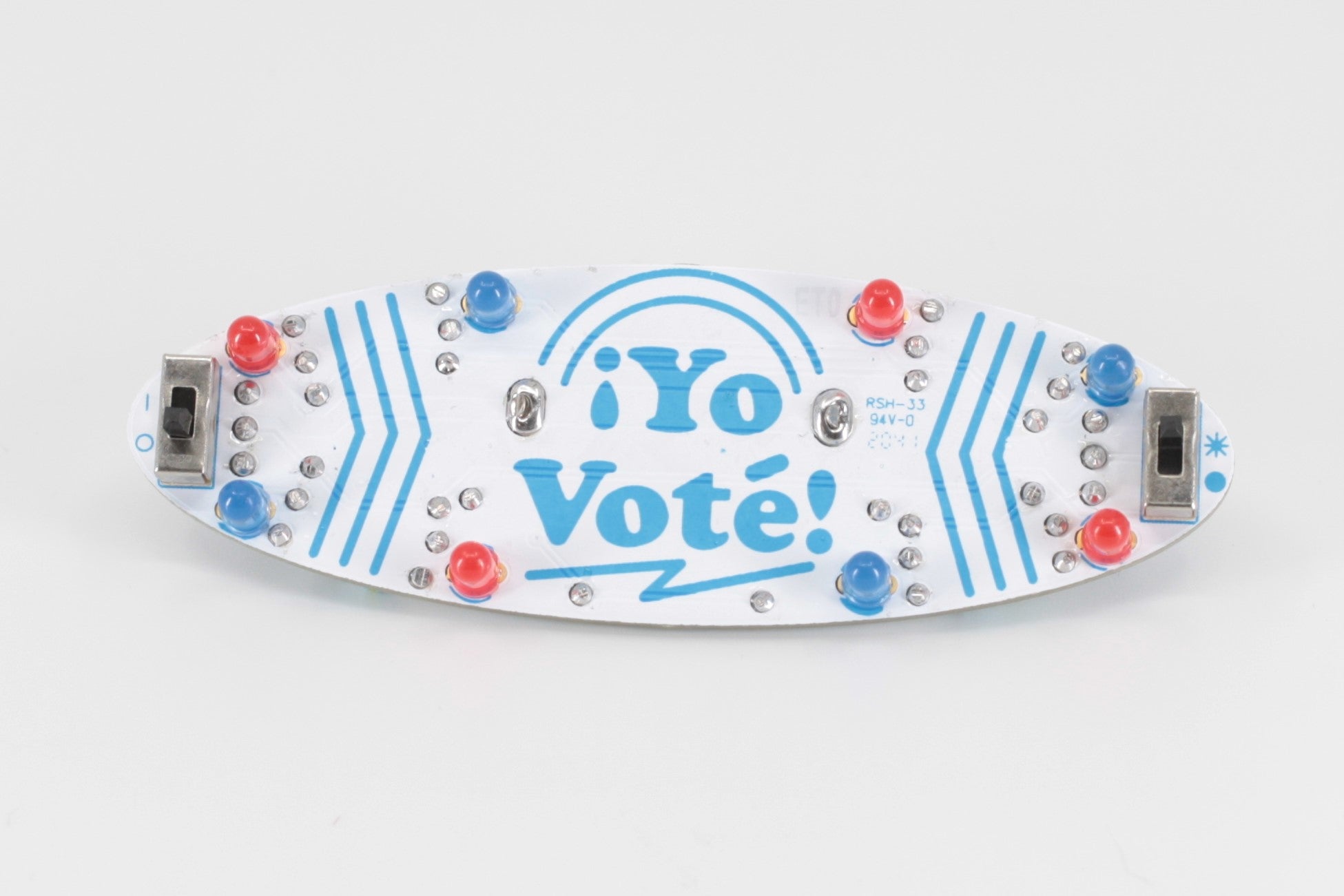 I Voted/Yo Voté Blinky Badge Soldering Kit