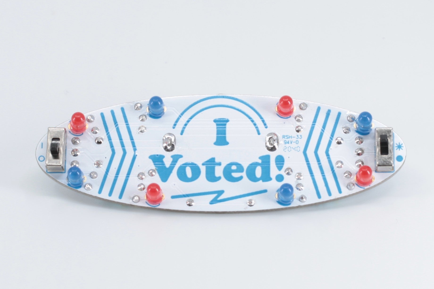 I Voted/Yo Voté Blinky Badge Soldering Kit